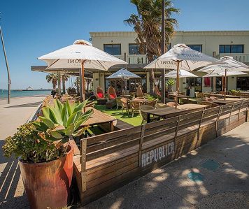 Republica St Kilda Beach